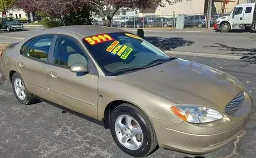 2000 Ford Taurus SE
