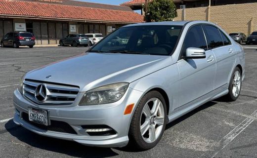 2011 Mercedes-Benz C-Class C300