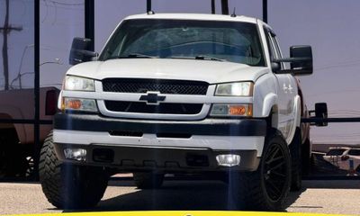 2004 Chevrolet Silverado LT