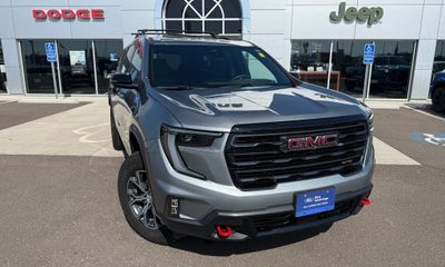 2025 GMC Acadia AT4