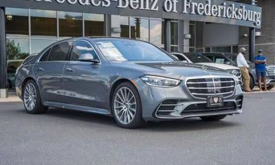 2023 Mercedes-Benz S-Class S500 4MATIC