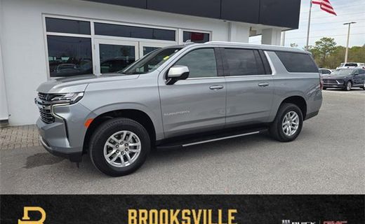 2024 Chevrolet Suburban LT