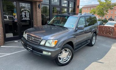 2005 Lexus LX 470