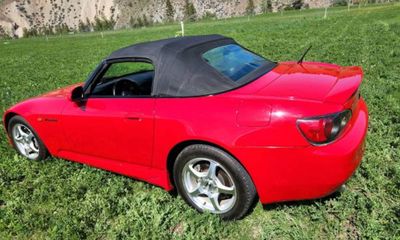 2000 Honda S2000