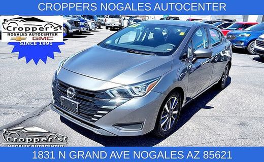 2023 Nissan Versa SV