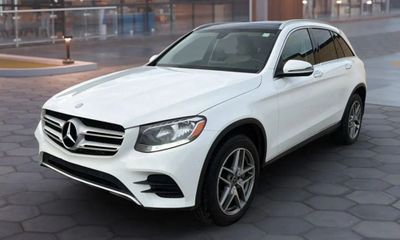 2017 Mercedes-Benz GLC-Class GLC300