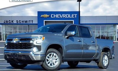 2026 Chevrolet Silverado LT
