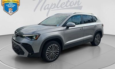 2026 Volkswagen Taos SE