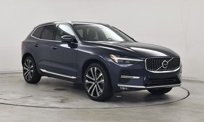 2023 Volvo XC60 Ultimate Bright