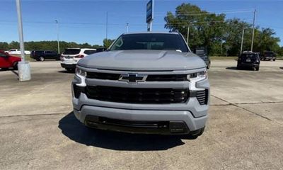 2024 Chevrolet Silverado RST