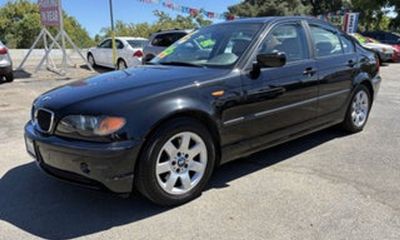 2002 BMW 325i SA