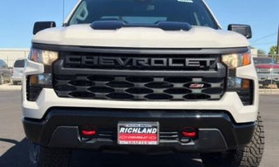 2026 Chevrolet Silverado RST