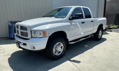 2004 Dodge RAM SLT
