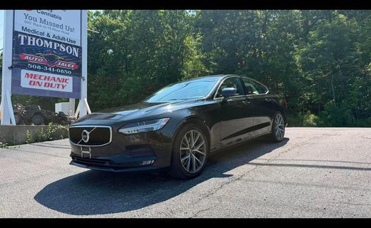 2017 Volvo S90 Momentum