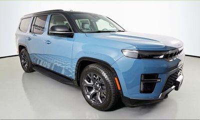 2026 Jeep Grand Wagoneer Base