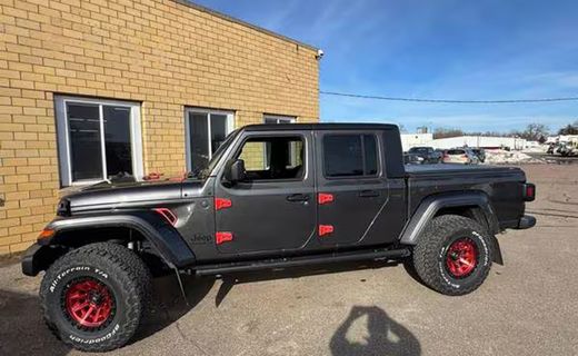 2022 Jeep Gladiator Sport