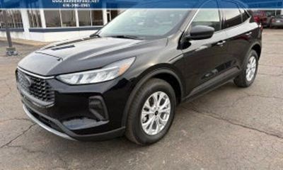 2023 Ford Escape ST Line
