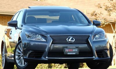 2013 Lexus LS 460