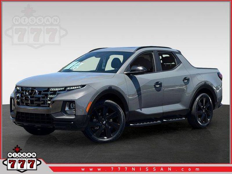 2023 Hyundai Santa Cruz — a typically priced live listing