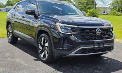 2026 Volkswagen Atlas Cross Sport 4Motion SE