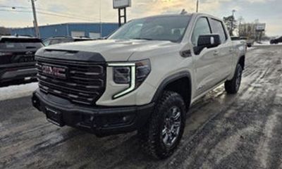 2025 GMC Sierra SLT