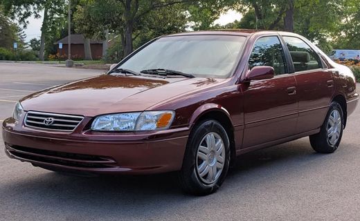 2000 Toyota Camry LE