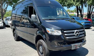 2022 Mercedes-Benz Sprinter 907 VS30