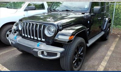 2022 Jeep Wrangler Unlimited Sahara 4XE