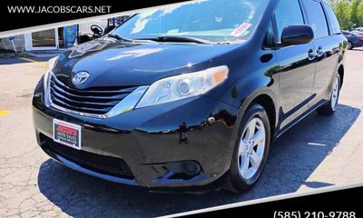 2015 Toyota Sienna LE