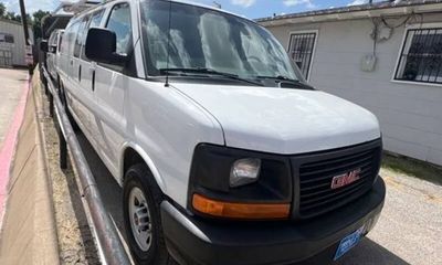 2016 GMC Savana EXT