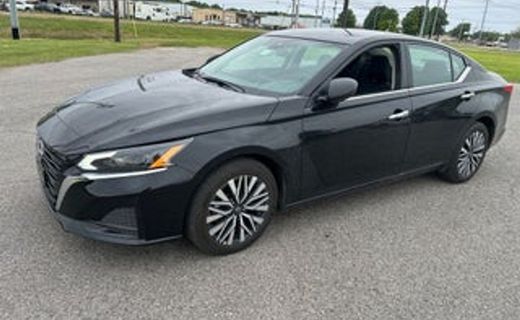 2024 Nissan Altima SV