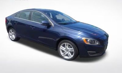 2015 Volvo S60 Premier NON R