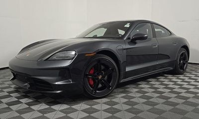 2026 Porsche Taycan GTS