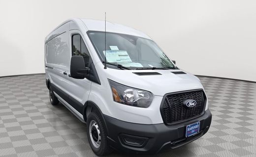 2026 Ford Transit Medium Roof
