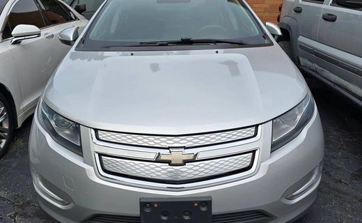 2013 Chevrolet Volt Standard