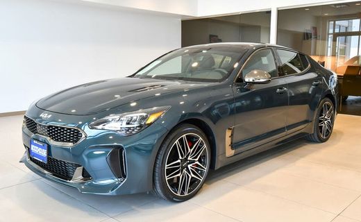 2022 Kia Stinger GT1