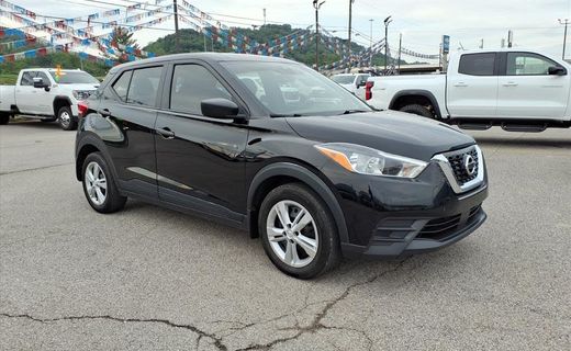 2020 Nissan Kicks S