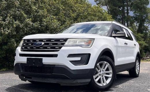 2017 Ford Explorer Base