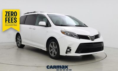 2019 Toyota Sienna SE Premium