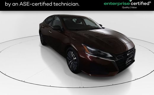 2024 Nissan Altima SV