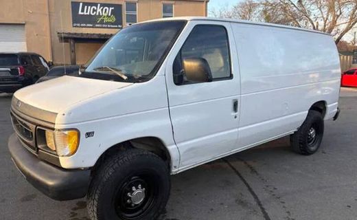 1999 Ford E-350 Super Duty
