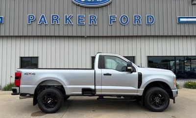 2023 Ford F-250 XL LB