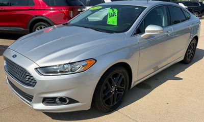 2016 Ford Fusion SE