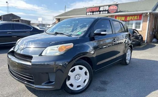 2013 Toyota Scion XD Base