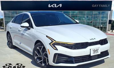 2025 Kia K5 EX