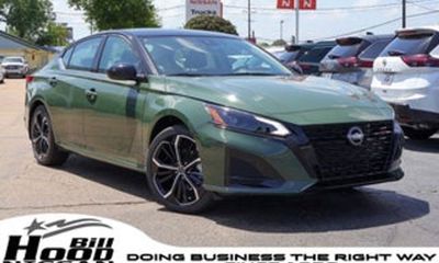 2026 Nissan Altima SR