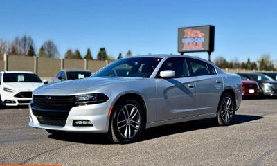 2019 Dodge Charger SXT