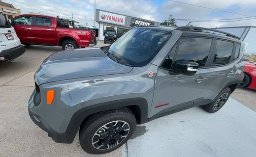 2023 Jeep Renegade Trailhawk