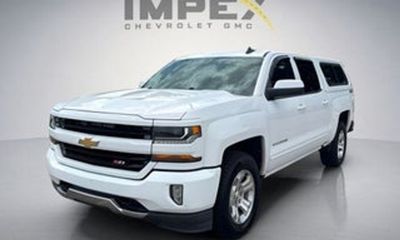 2017 Chevrolet Silverado LT