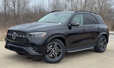 2026 Mercedes-Benz GLC-Class GLC300
